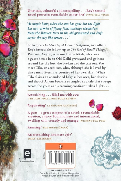 The Ministry of Utmost Happiness [Paperback] Roy, Arundhati